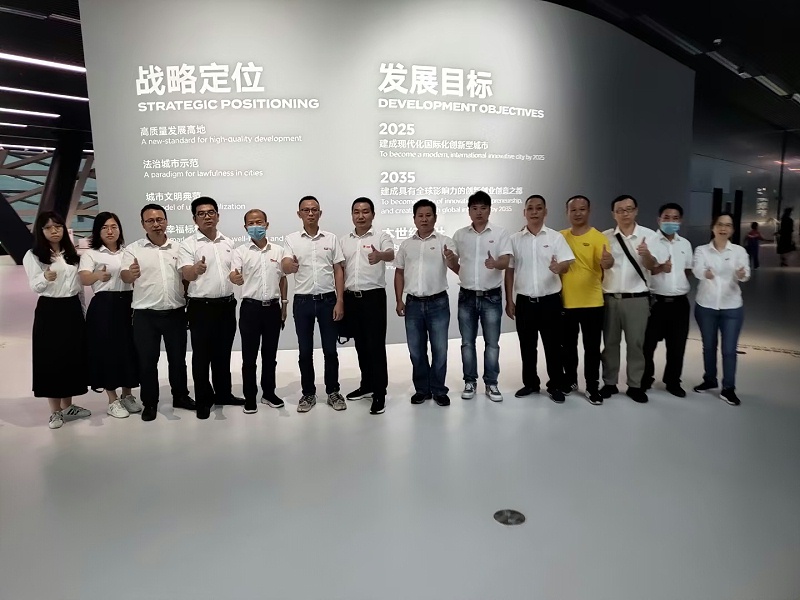 Ag亞洲集團組織黨支部參觀深圳改革開放40周年展覽