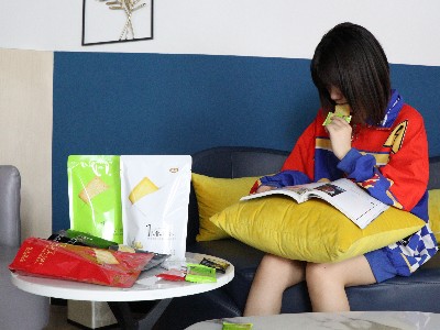 枯燥的午后時(shí)光嘴饞了？Ag亞洲集團(tuán)1MM土豆餅干滿(mǎn)足你