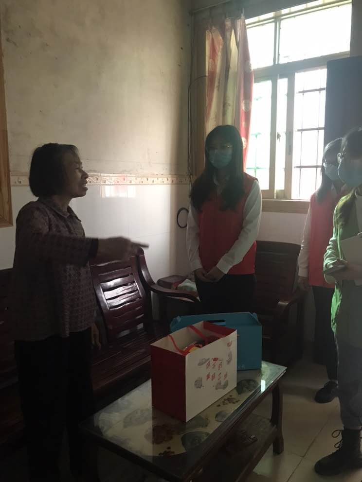 慰問孤寡老人 Ag亞洲集團濃濃關懷暖人心 (1)