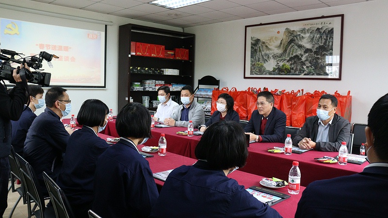 心系職工送溫暖，新春慰問暖人心