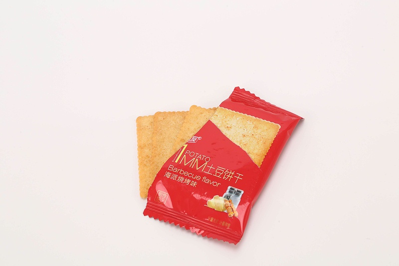 一片一片停不下來的土豆小餅干！薄、香、脆讓人流連忘返